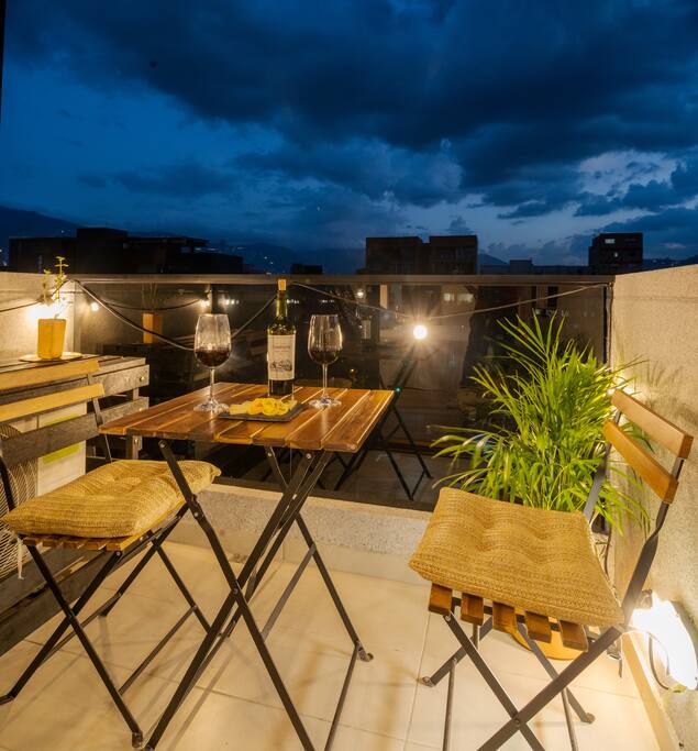 Artisan Design & Incredible View Loft at Laureles photo 3