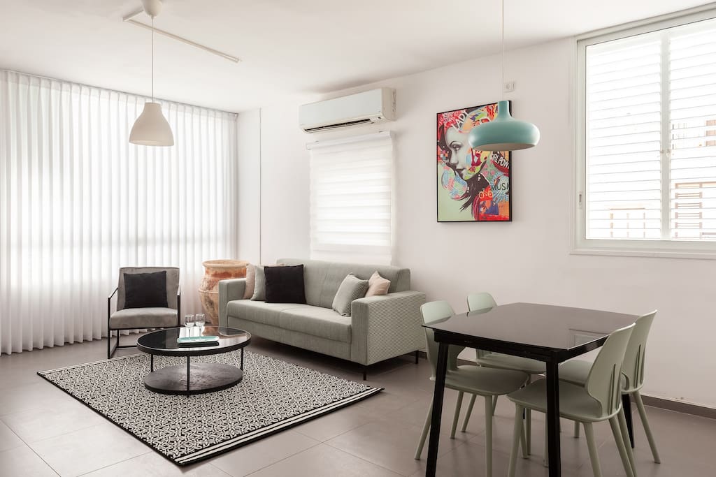 Bright 2BR | Rooftop | Walk to Beach — Bat Yam, Center District — vacation rental
