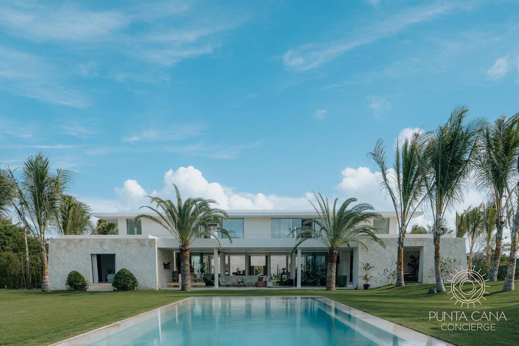 Corales 37 - Modern Minimalist 5 BDR Forte Taino — Punta Cana, La Altagracia — vacation rental