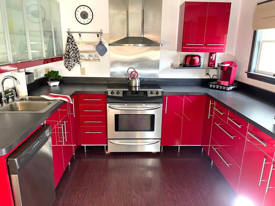 Chic 2BR Suite on Jiminy Mtn Sleeps 8 - Gorgeous