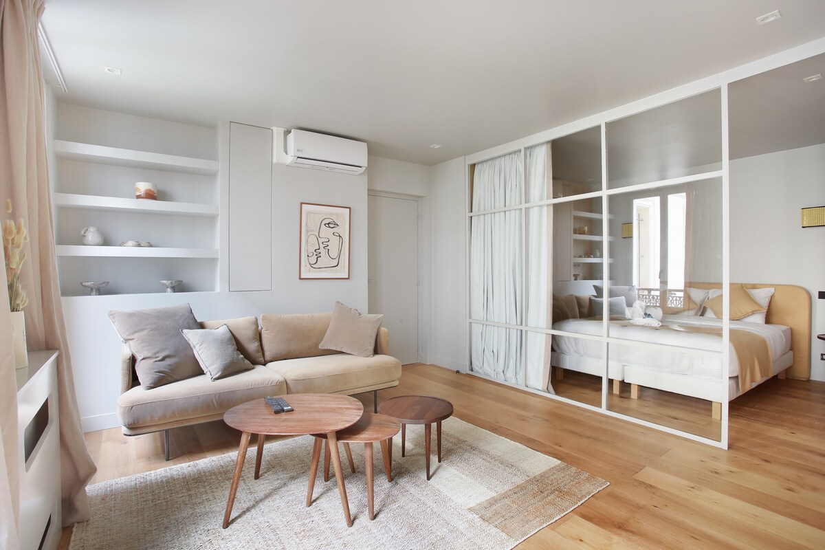 Sublime Apartment AC Paris Center — Paris, Île-de-France — vacation rental