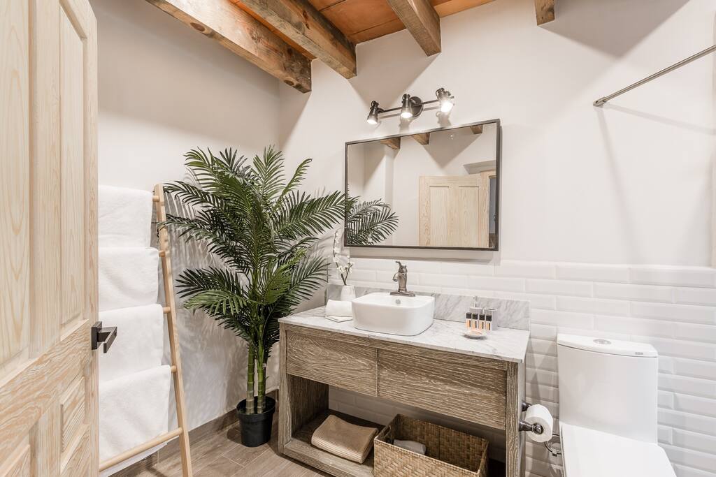 2BR Apt 1st Floor Centro, Best Location w/ Jacuzzi Lounge 9