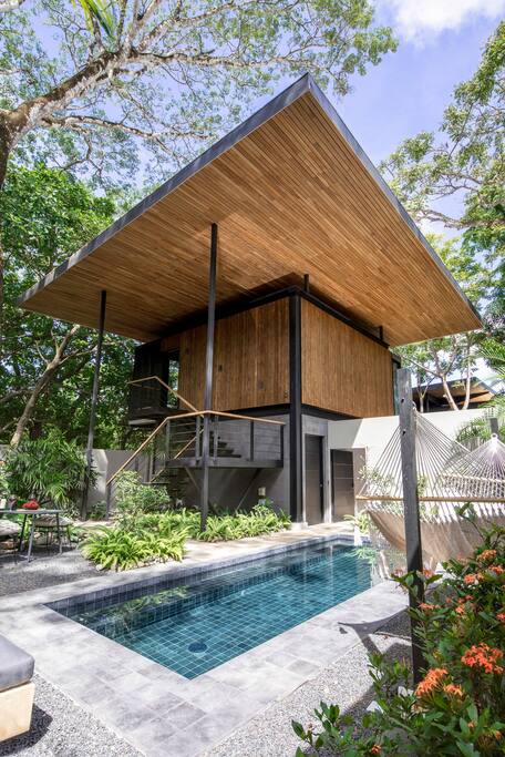 Raintree Studio, Jungle Oasis with modern notes. Long term rental available.  — Nosara, Guanacaste Province — vacation rental