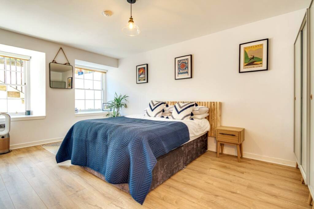 View Stylish Garden Flat in Central Glasgow in Saint Vincent Crescent 67 G3 Stylish Garden Flat in Central Glasgow in Saint Vincent Crescent 67 G3 - Property image 4 - VivreStays
