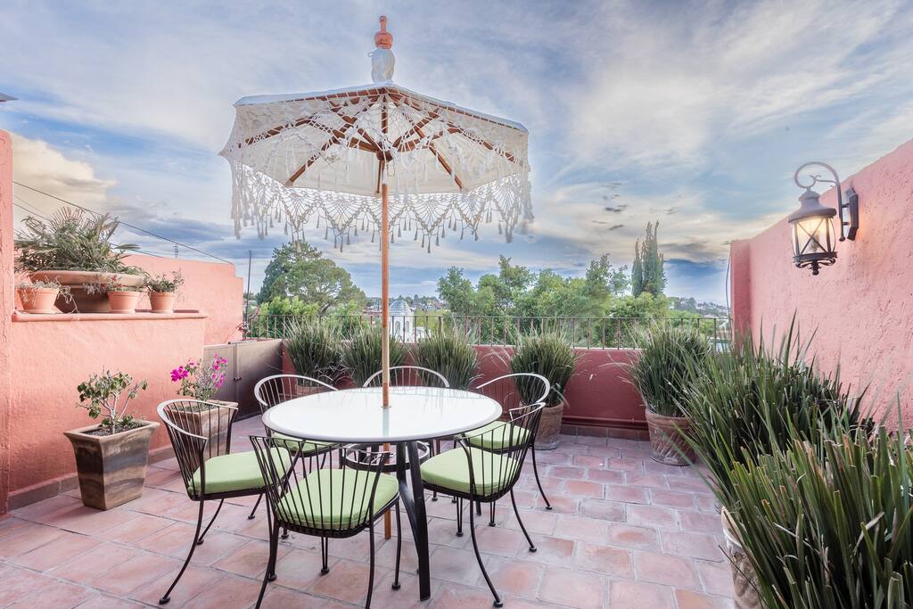 Outdoor Dining on the Rooftop Terrace