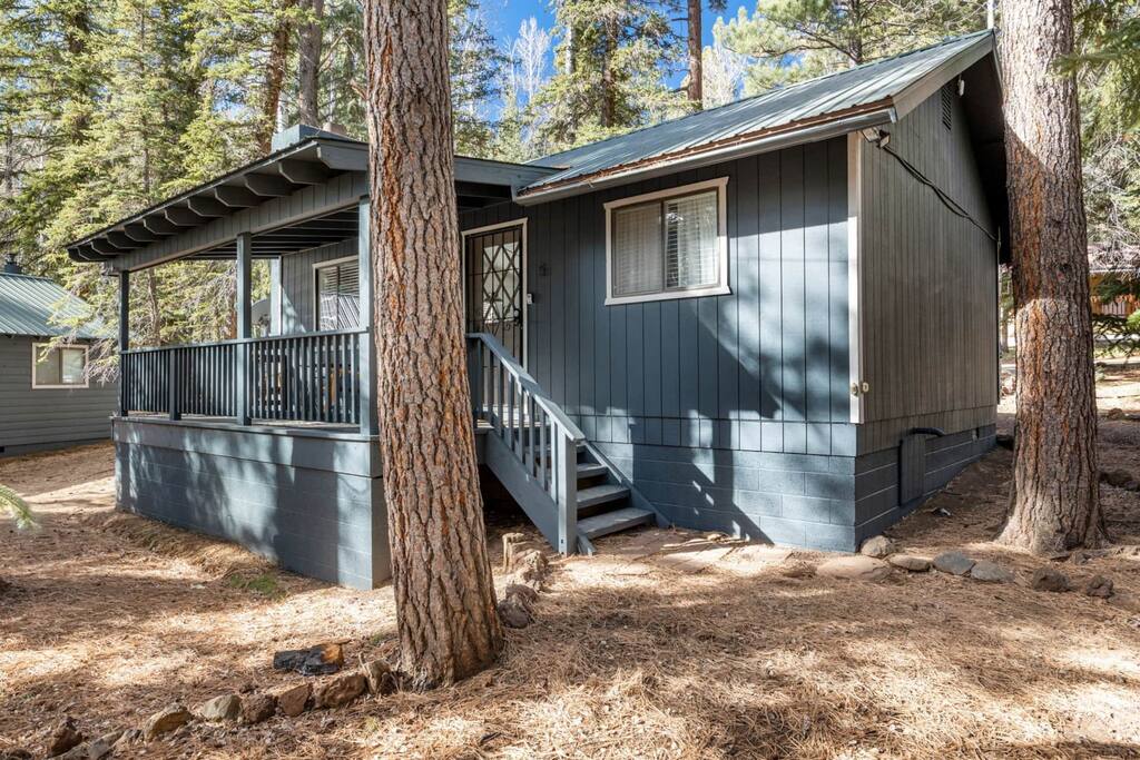 Alpine Aspen Cabin 5 — Greer, AZ — vacation rental