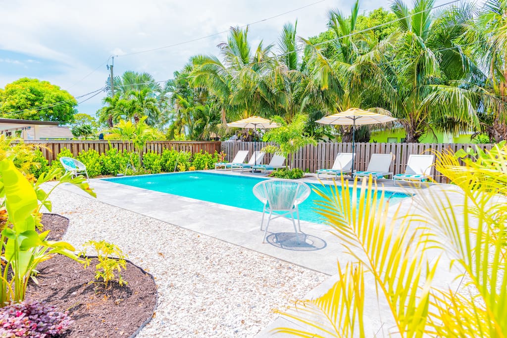 839 GulfShore Villa | Walk to Mercato & Beaches — Naples, FL — vacation rental
