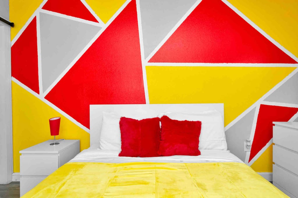 Stylish Houston Townhome with Private Deck 5