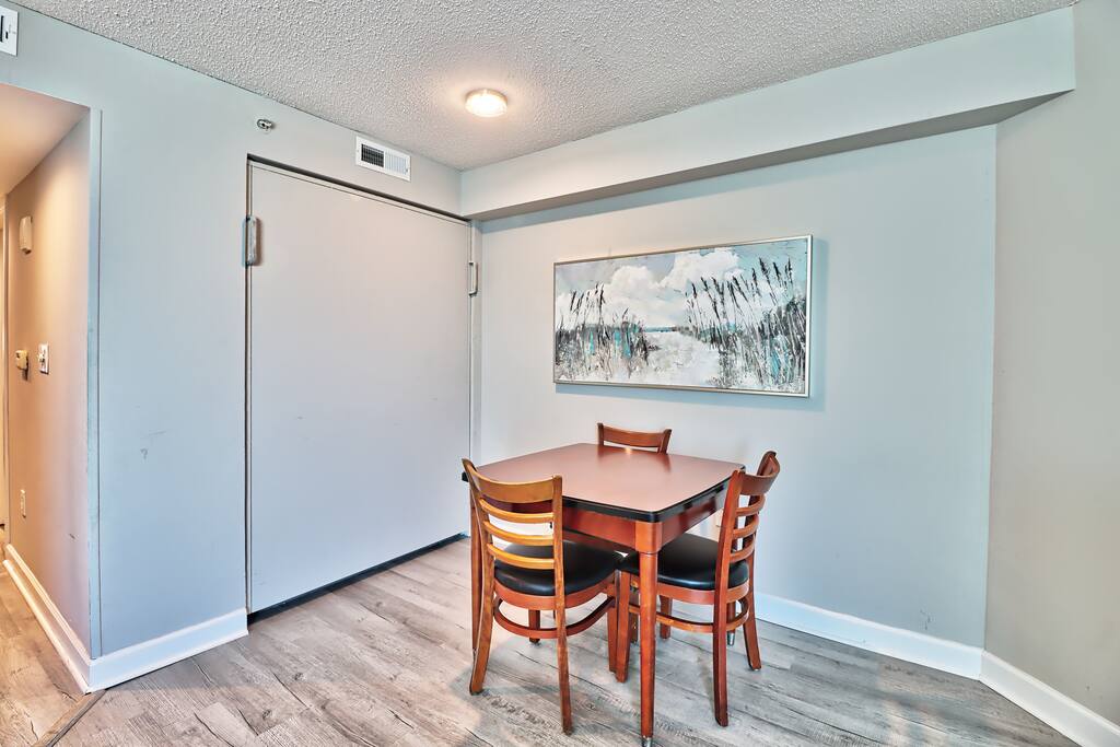 Oceanfront Views with Lazy River Hot Tubs Pools | Photo 17