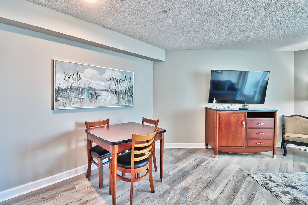 Oceanfront Views with Lazy River Hot Tubs Pools | Photo 20