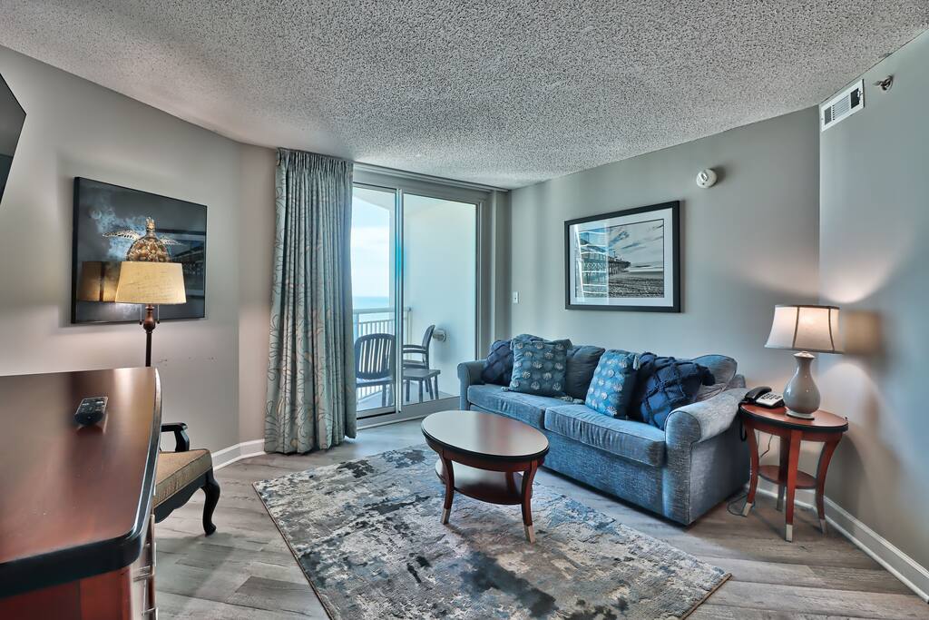 Oceanfront Views with Lazy River Hot Tubs Pools | Photo 21