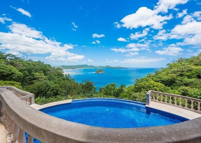 Ocean View, 2 Infinity Pools & Wraparound Terrace — Playa Flamingo, Provincia de Guanacaste — vacation rental