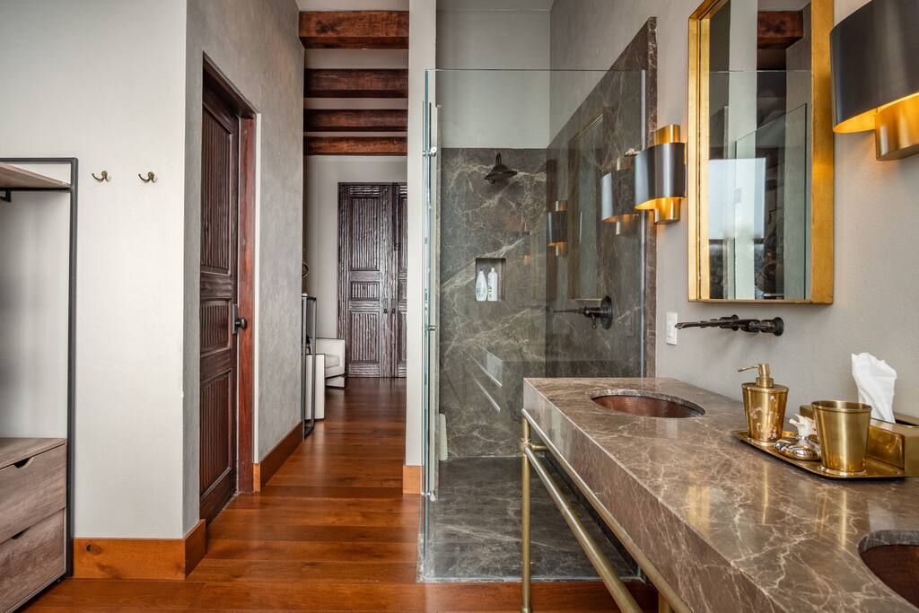 Casa Faroles, Designer 7BR Villa with Pool Jacuzzi & Full Staff 11