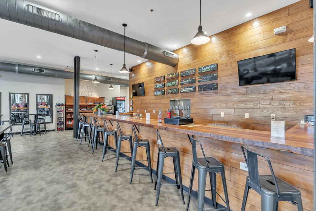 Brewers Paradise Unique Myrtle Beach Loft | Photo 17