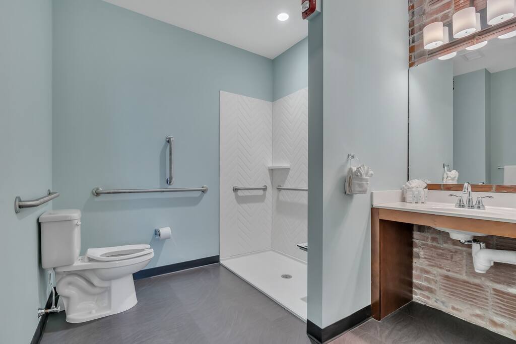 Beach Brews Coastal Views Loft | Photo 9