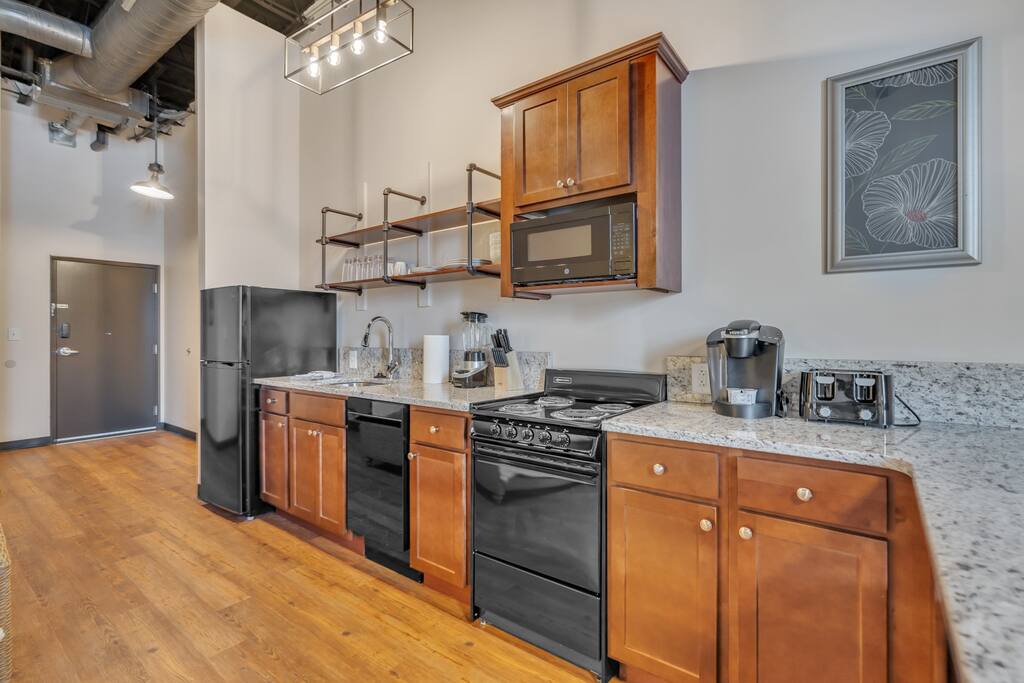 Beer Lovers Retreat Cozy Loft above Brewery | Photo 4