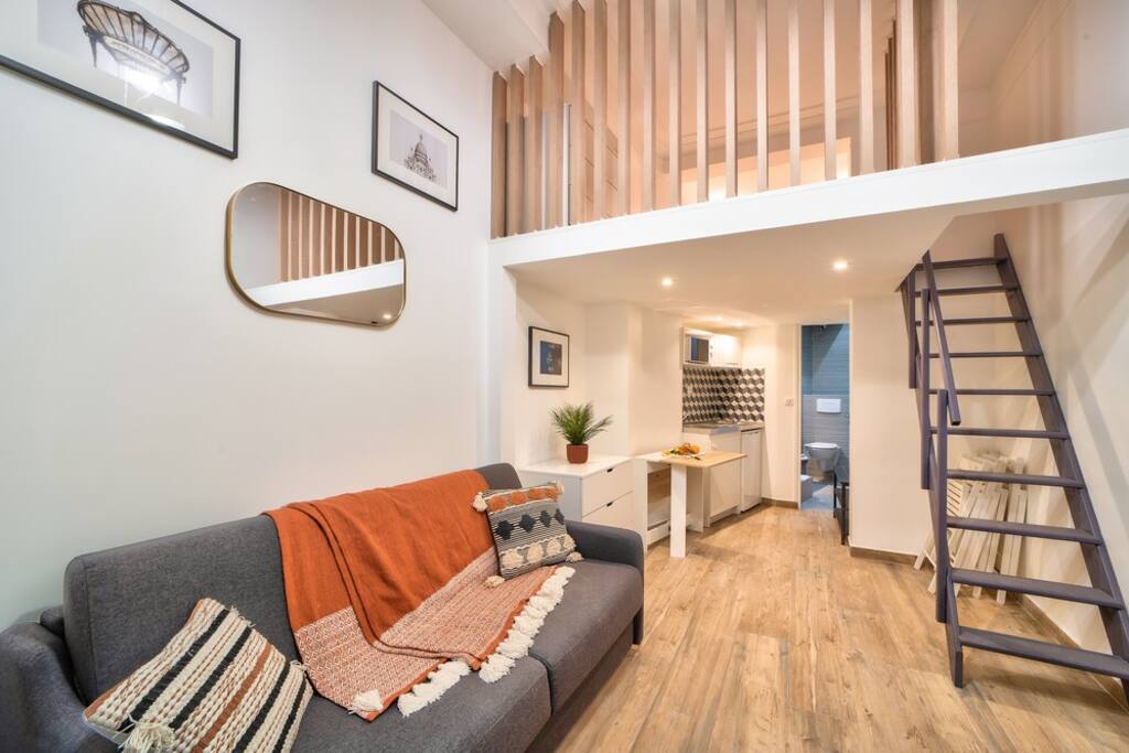Bel appartement au coeur de Montmartre — Paris, Île-de-France — vacation rental