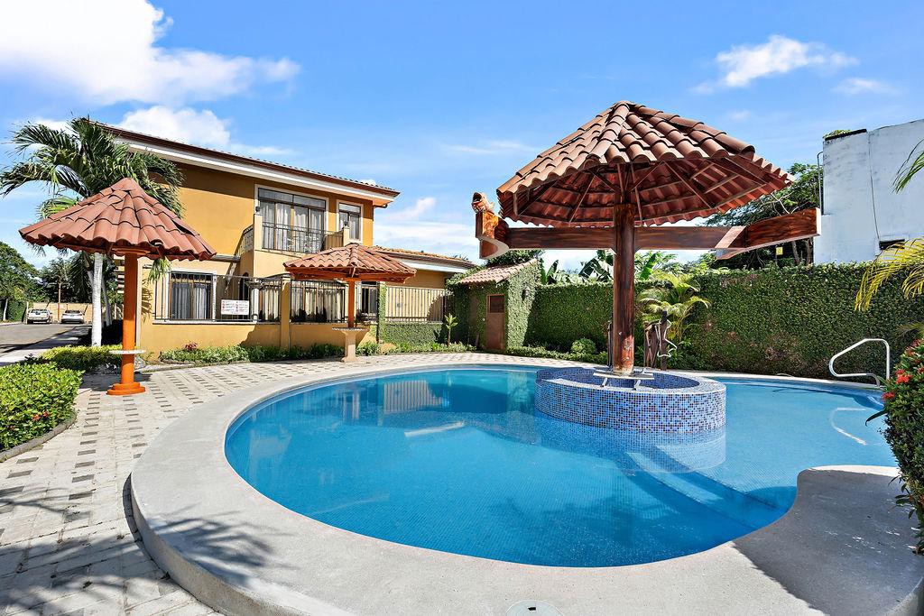 Villa with Pool, Gated Playas del Coco Getaway — Playas del Coco, Provincia de Guanacaste — vacation rental