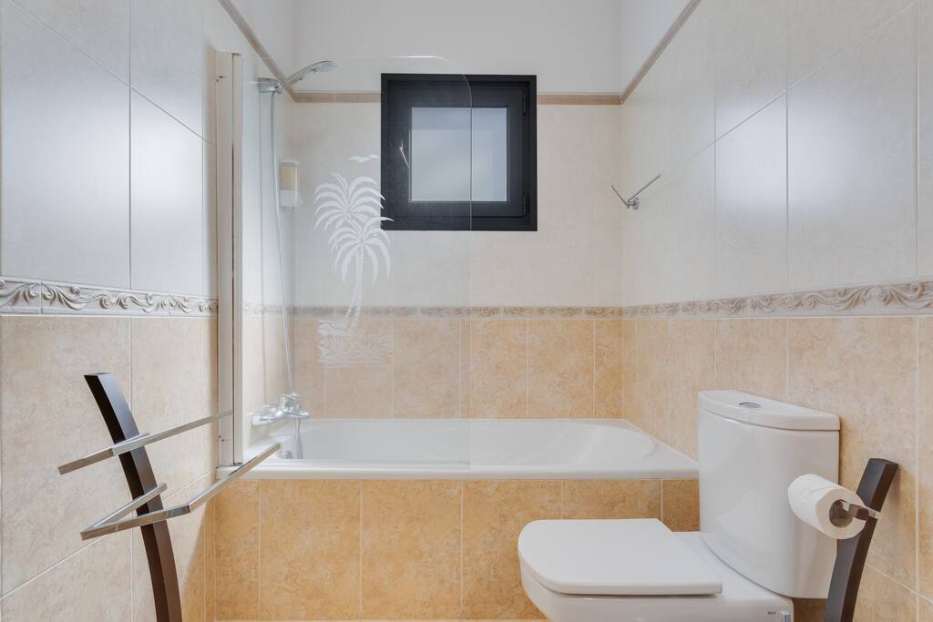 Property thumbnail 13