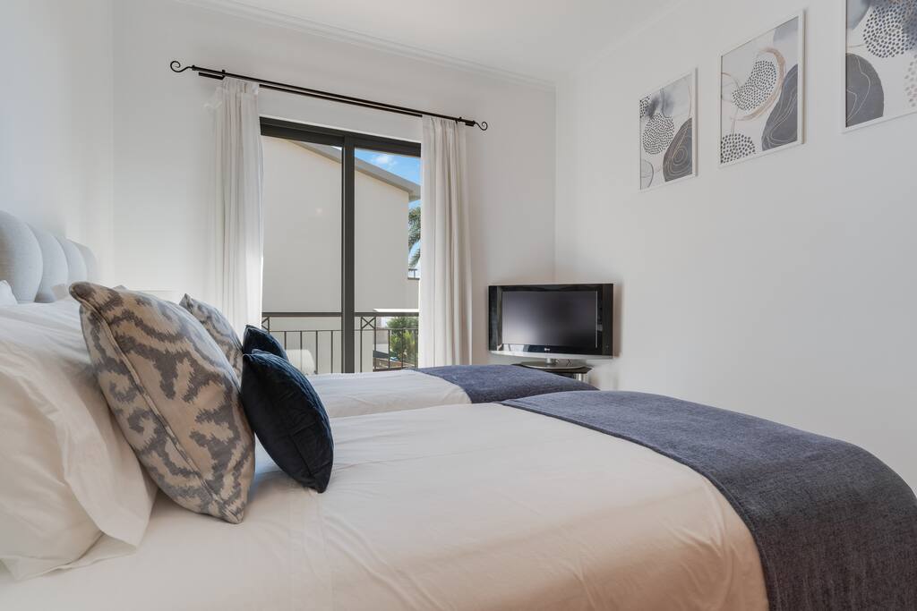 Property thumbnail 16