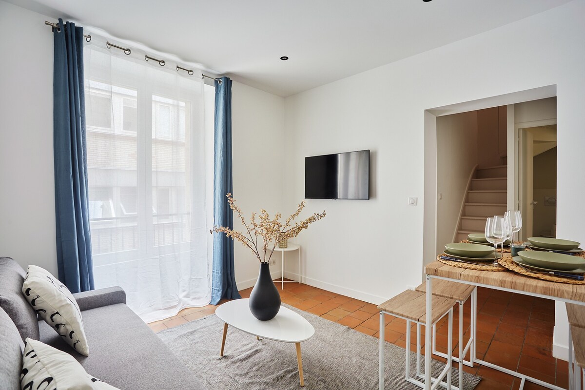 Charming Duplex - Louvre Museum — Paris, Île-de-France — vacation rental