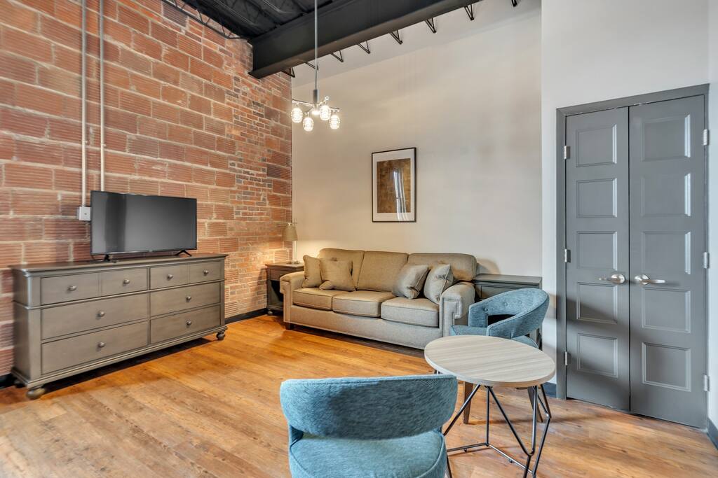 Hoppy Hideaway Coastal Loft with a Brewery Twist | Photo 9