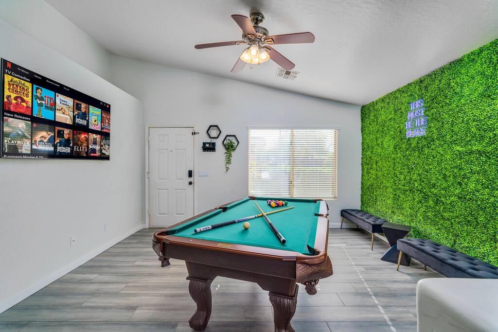 Charming Escape With Great Amenities - Cozy Tranquil Retreat - Glendale, AZ