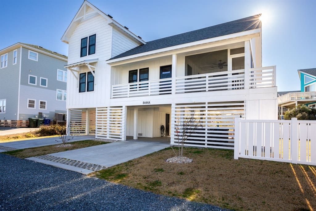 Rum-DCA 600 ft to Beach, with Hot Tub and Backyard — Nags Head, NC — vacation rental