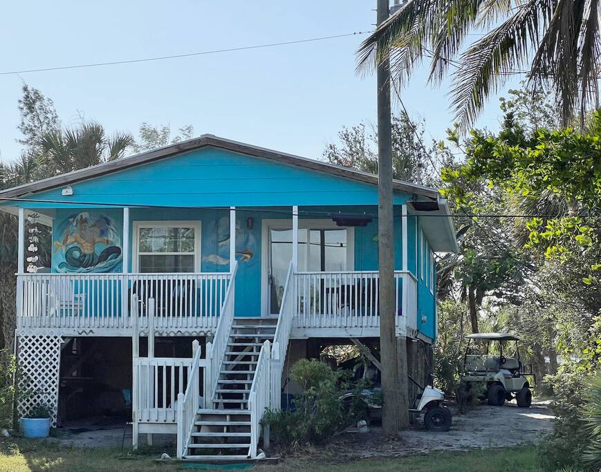 Poseidon's Dream: Cozy Bayfront Cottage with Private Dock! — Placida, FL — vacation rental