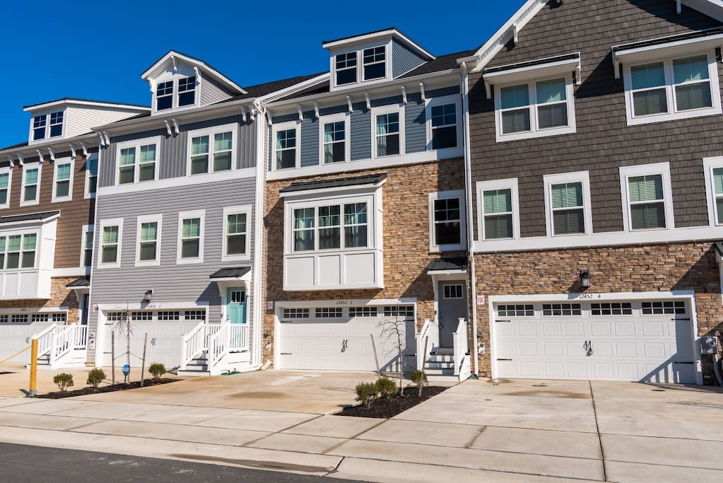 Luxury Townhome WestOC -4 BRS / golf / asssateague — West OC, MD — vacation rental