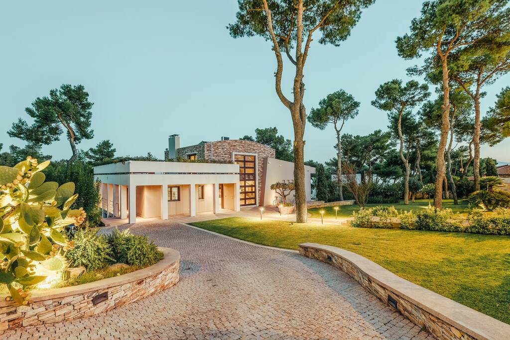 Villa Corinthia — Agioi Theodoroi, Peloponnese — vacation rental