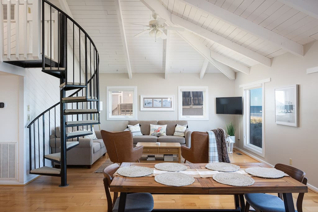 Oceanfront with Panoramic Views, Newly Renovated! — Nags Head, NC — vacation rental
