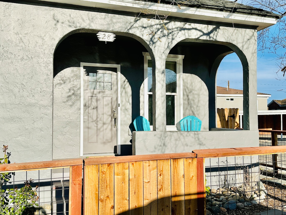 Midtown/Renovated 3 TVs Sleeps 7 — Reno, NV — vacation rental