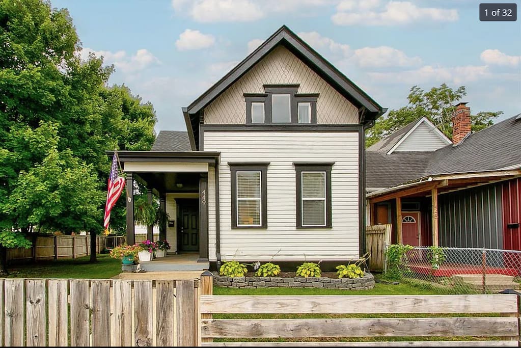 Farm House Downtown Indianapolis — Indianapolis, IN — vacation rental