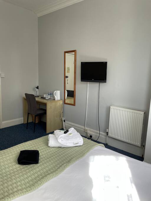 The Silver How - Room 2 - Photo 5
