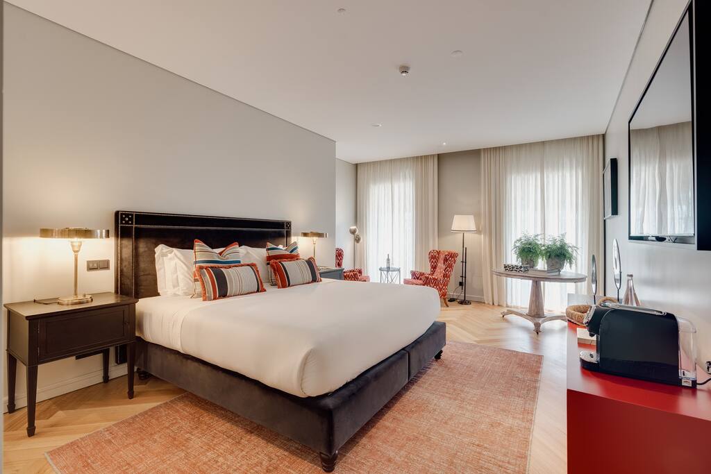 Portie Deluxe Suites #12 — Porto, Porto — vacation rental
