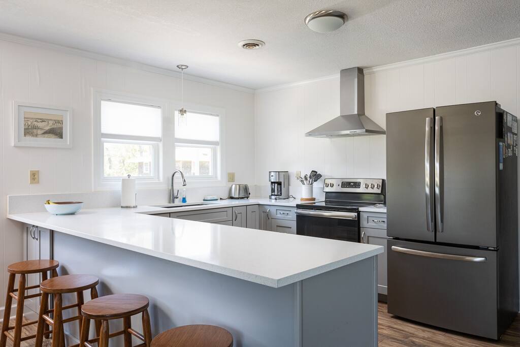 Cozy Nags Head Home, Walkable to Beach w/ Hot Tub! — Nags Head, NC — vacation rental