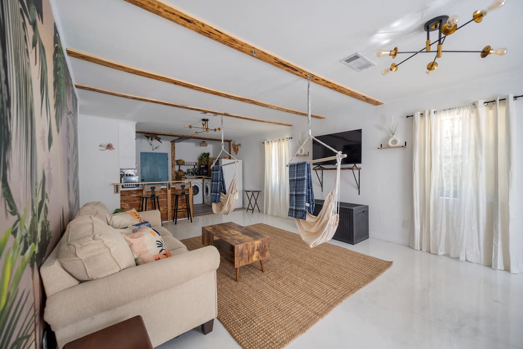 Cozy retreat w/ BBQ grill & backyard — Pensacola, FL — vacation rental