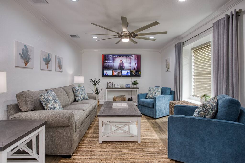 Your Seaside Sanctuary on Ocean Drive Awaits — Corpus Christi, TX — vacation rental