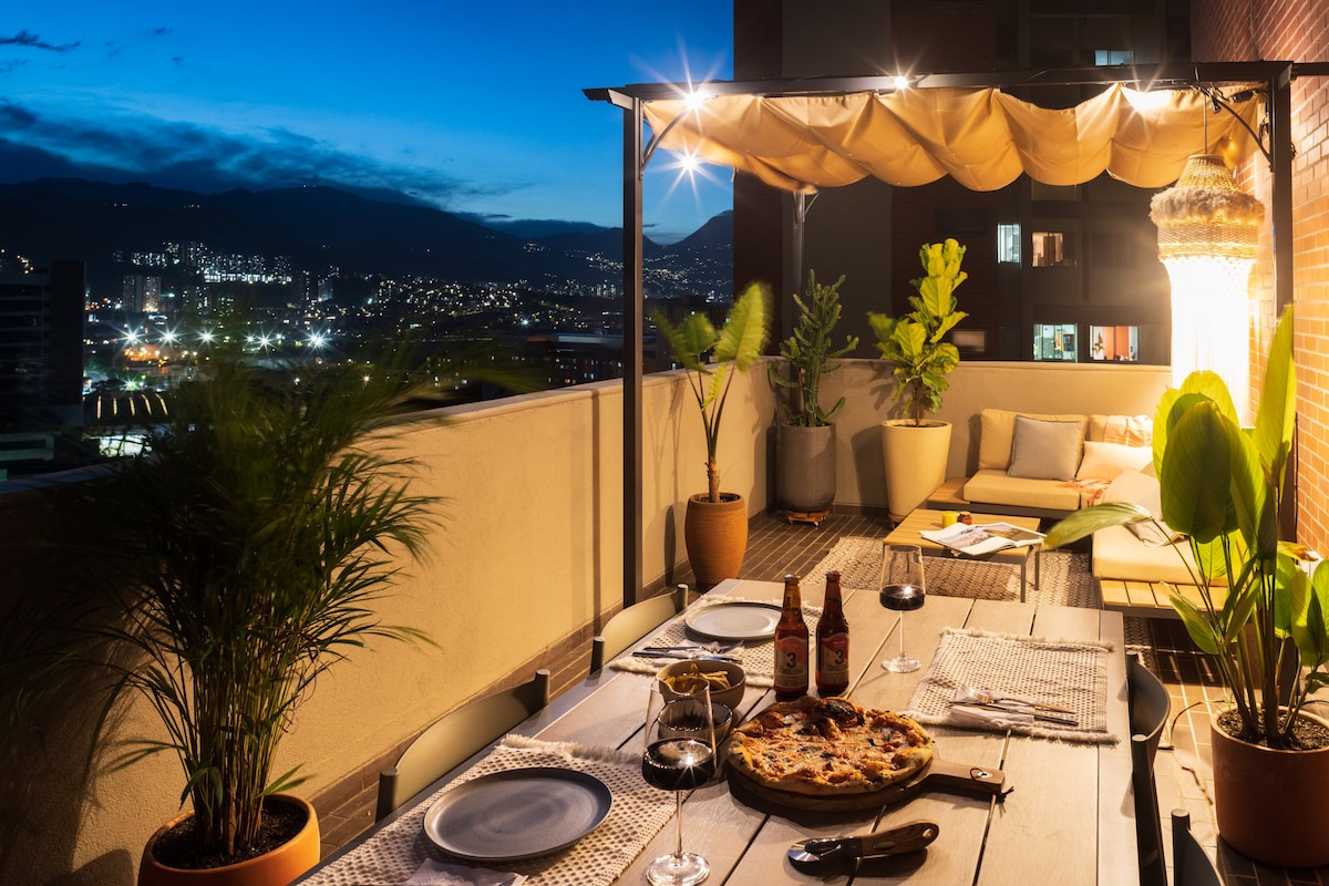 Private Terrace Duplex in El Poblado photo 5