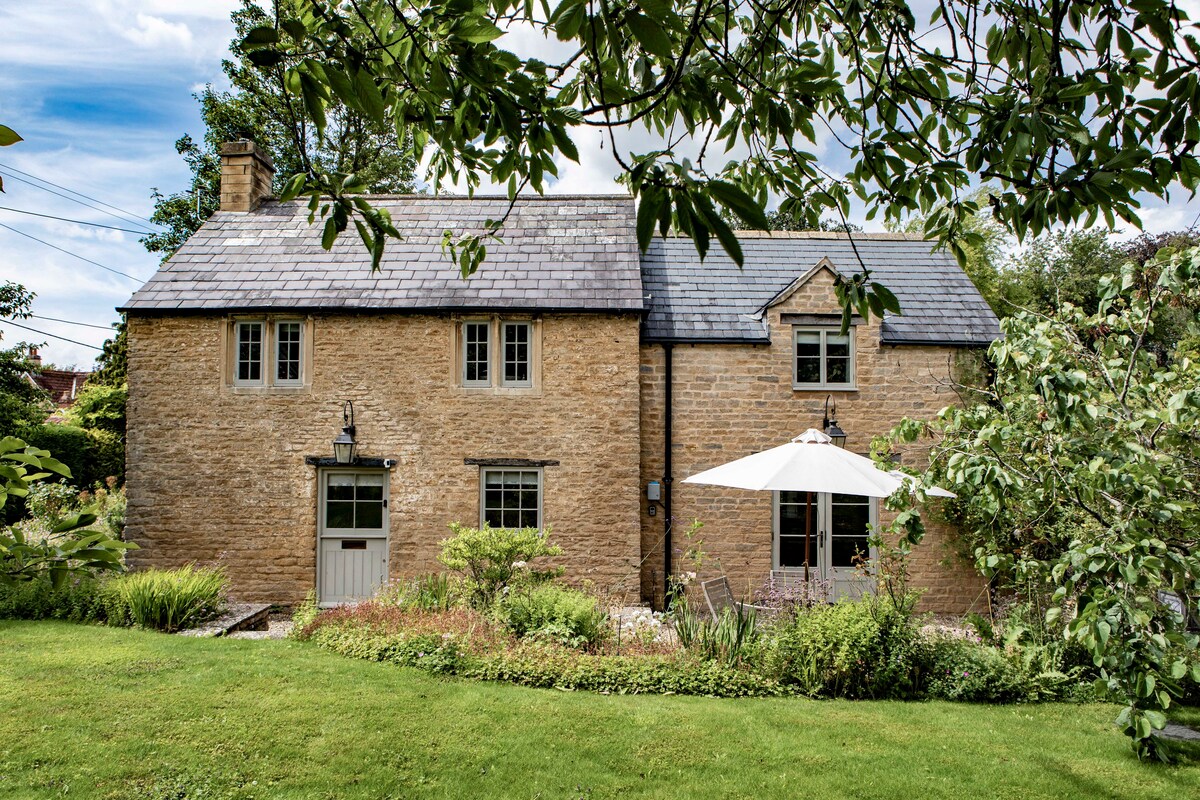 Delightful Cottage Retreat — Bradford-on-Avon, England — vacation rental