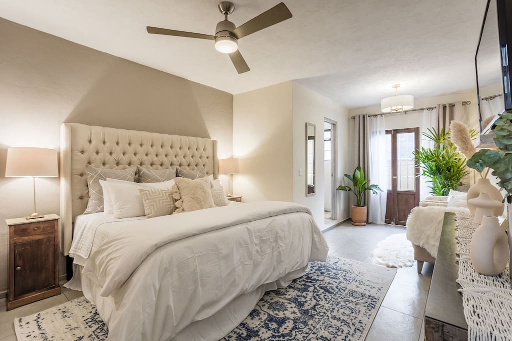 1BR Rooftop King Suite Casita in Centro San Miguel β San Miguel de Allende, Guanajuato β vacation rental