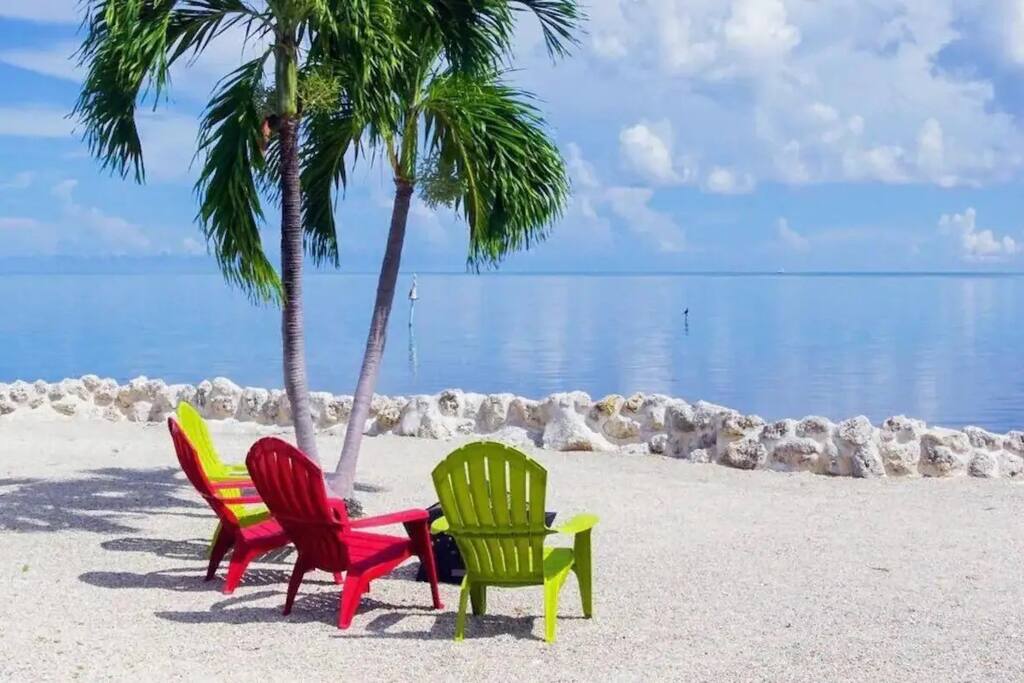 Oasis in The Keys-Kayaks-Paddle Boards-Cabana Club — Marathon, FL — vacation rental