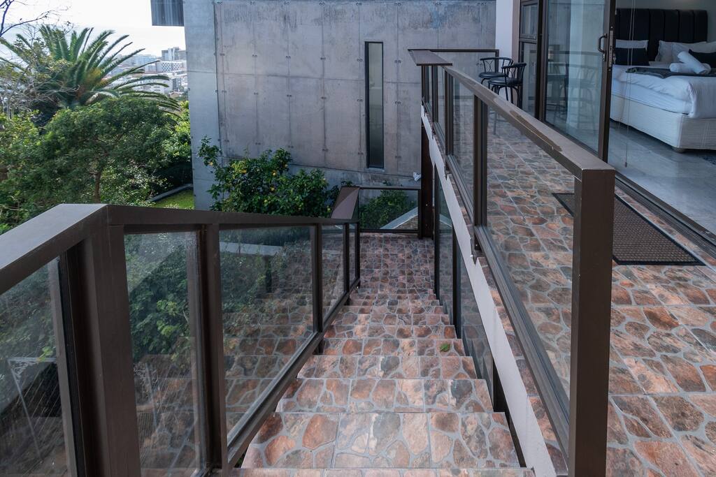 View 9