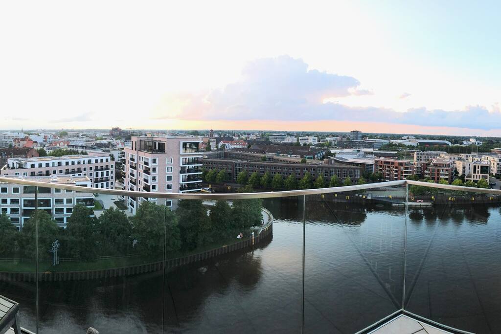 View 10