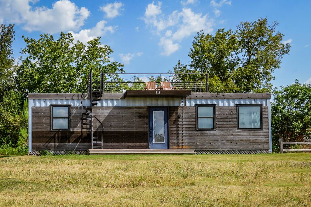 Luxury Container Home | Pickleball | Rooftop Patio — Waco, TX — vacation rental