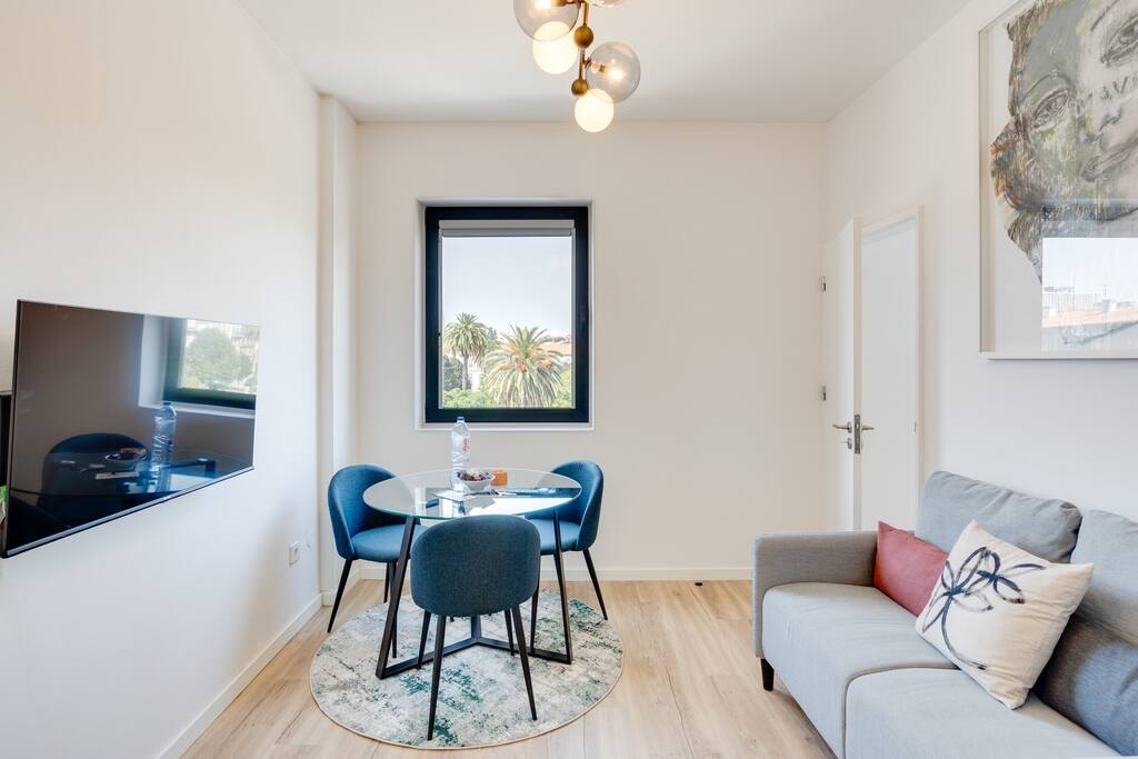 Rola Art Work Studio II by DA'Home — Porto, Porto — vacation rental