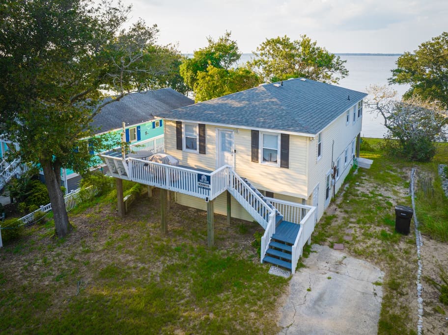 Newly Renovated! Bayfront Bliss! Water Front Home — Kill Devil Hills, NC — vacation rental