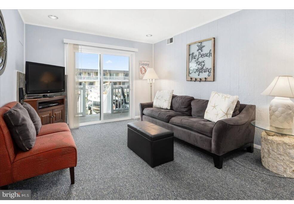 Bayfront uptown OC, 3 BR, Sleeps 9 — Ocean City, MD — vacation rental
