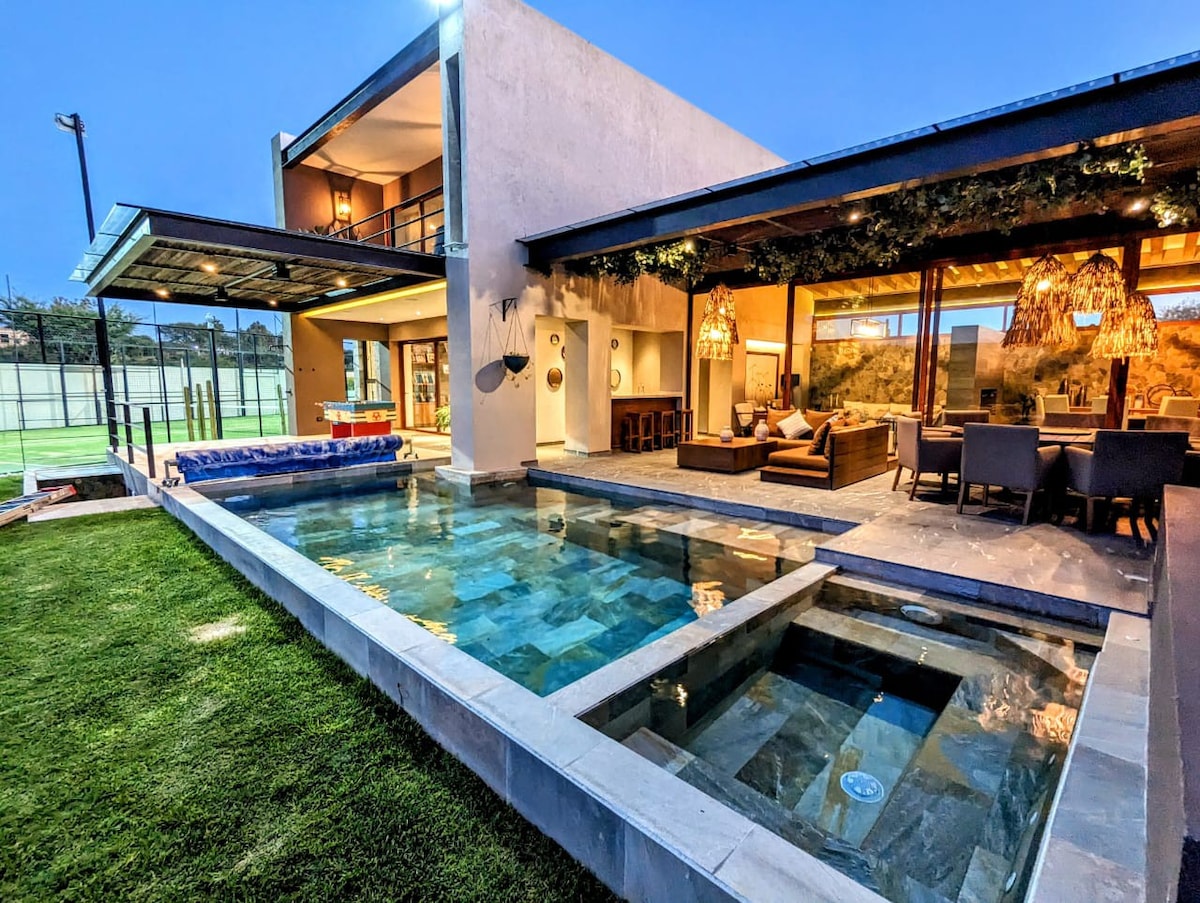 Casa Capricho 5BR Villa in Ventanas Golf Community 17